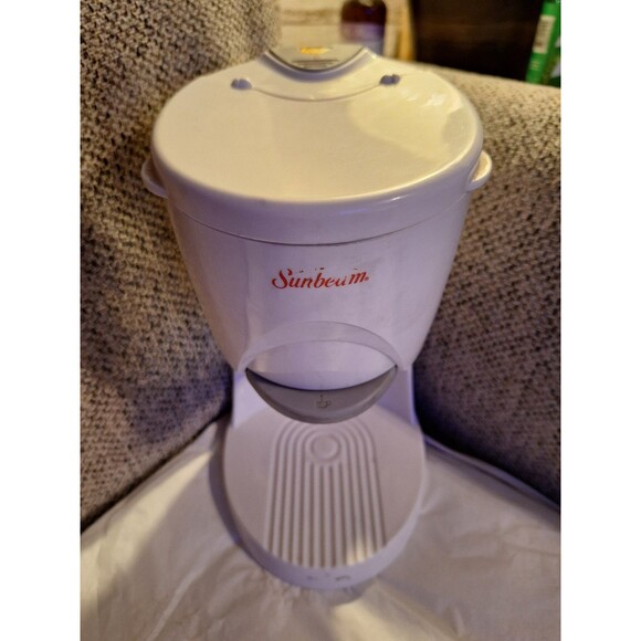 Sunbeam Hot Shot Hot Water Dispenser White Model 6170 16‎ Oz Tested Working USED - Picture 4 of 9